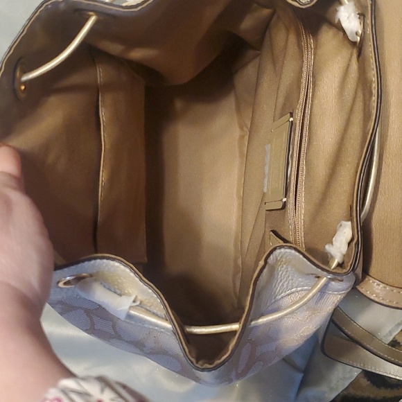 ** BNWT**Authentic Coach BackPack Bag - Picture 10 of 17